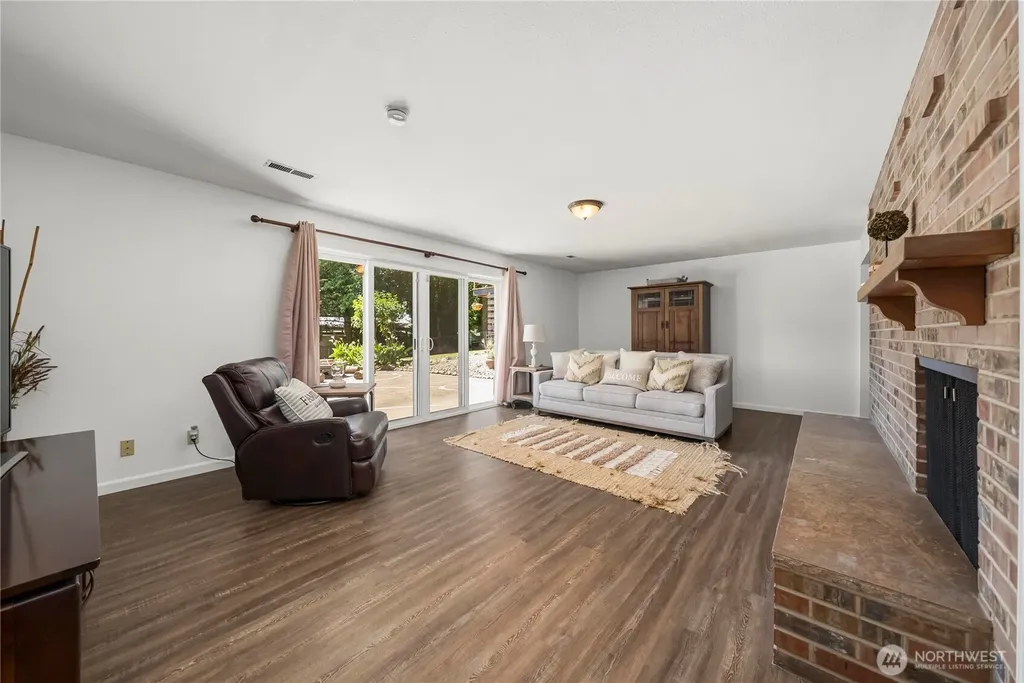 710 66th Avenue E Fife WA 98424