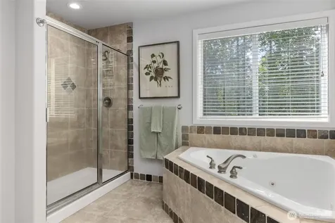 28210 SE 268th Street Ravensdale WA 98051