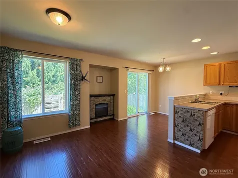 1424 Blackberry Drive Mount Vernon WA 98274