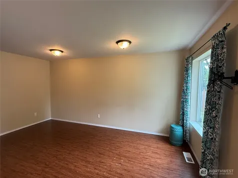 1424 Blackberry Drive Mount Vernon WA 98274