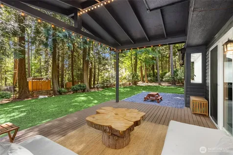 6322 NE Lariat Loop Bainbridge Island WA 98110