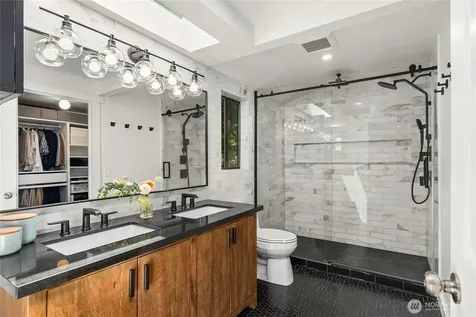 6322 NE Lariat Loop Bainbridge Island WA 98110