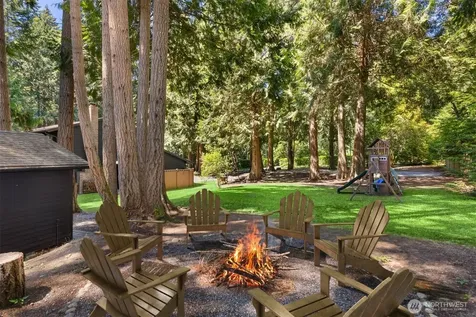 6322 NE Lariat Loop Bainbridge Island WA 98110