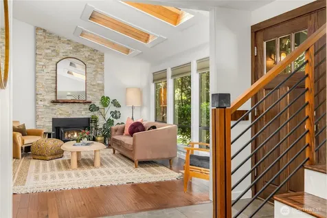 6322 NE Lariat Loop Bainbridge Island WA 98110