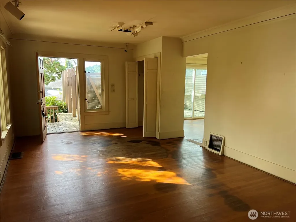 3021 Fuhrman Avenue E Seattle WA 98102