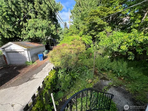 3021 Fuhrman Avenue E Seattle WA 98102