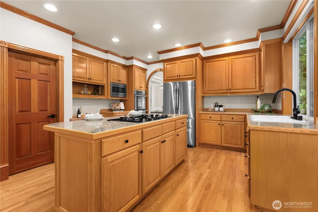 3910 225th Court NE Redmond WA 98053