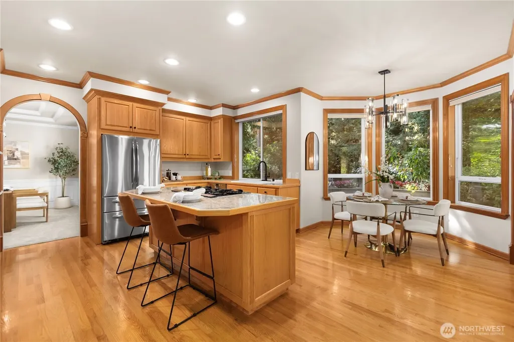 3910 225th Court NE Redmond WA 98053