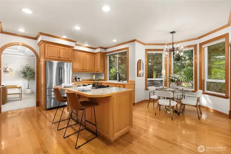 3910 225th Court NE Redmond WA 98053