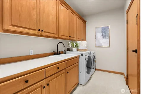 3910 225th Court NE Redmond WA 98053