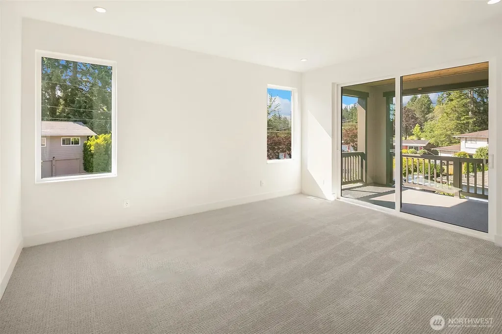 16503 NE 25th Place Bellevue WA 98008