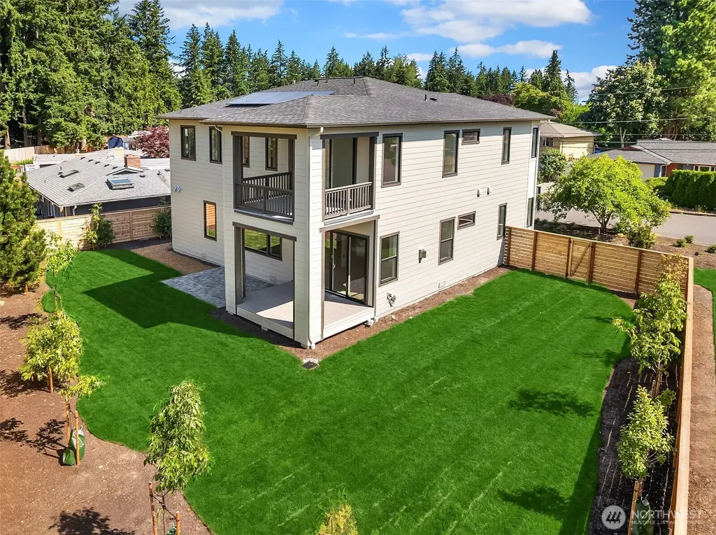 16503 NE 25th Place Bellevue WA 98008