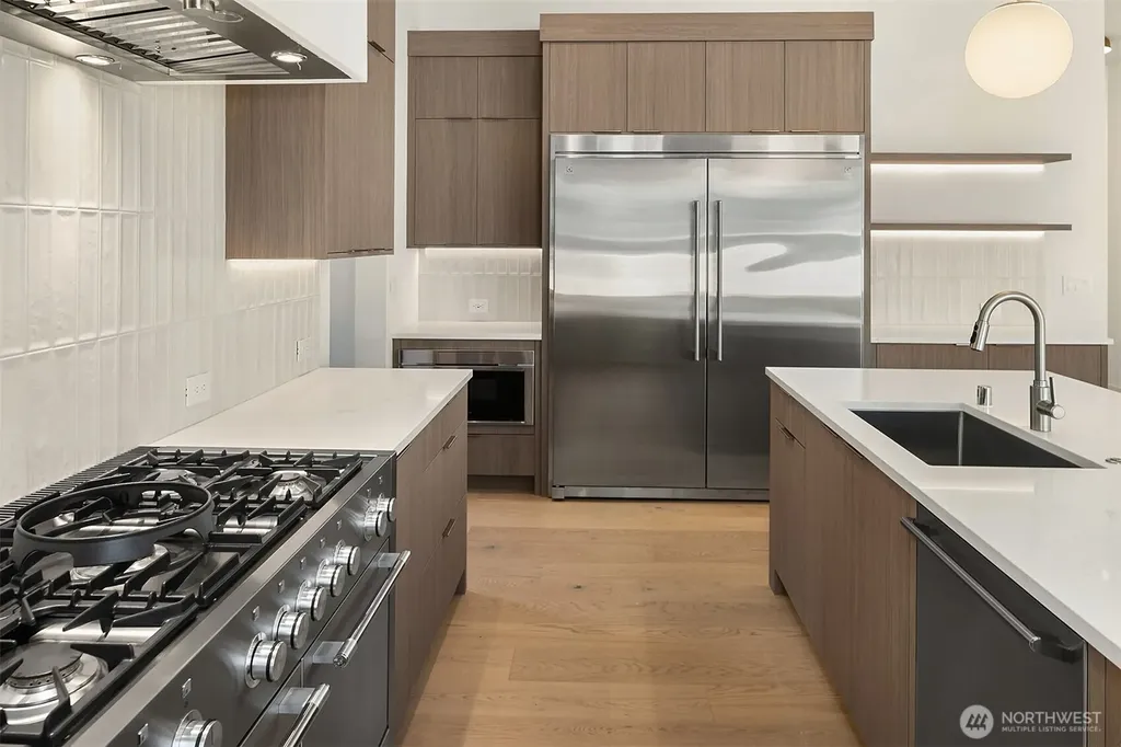 16503 NE 25th Place Bellevue WA 98008