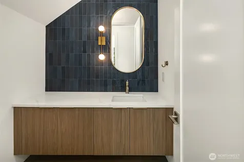 16503 NE 25th Place Bellevue WA 98008