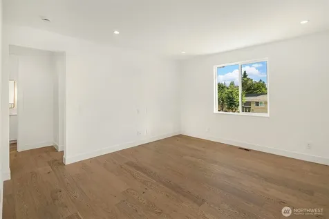 16503 NE 25th Place Bellevue WA 98008