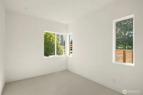 16503 NE 25th Place Bellevue WA 98008