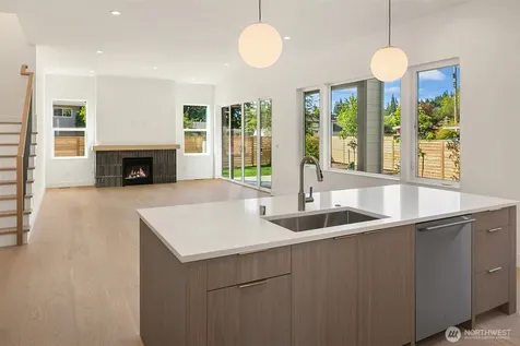 16503 NE 25th Place Bellevue WA 98008