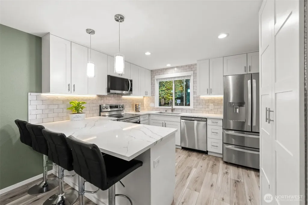 13324 NE 138th Place Kirkland WA 98034