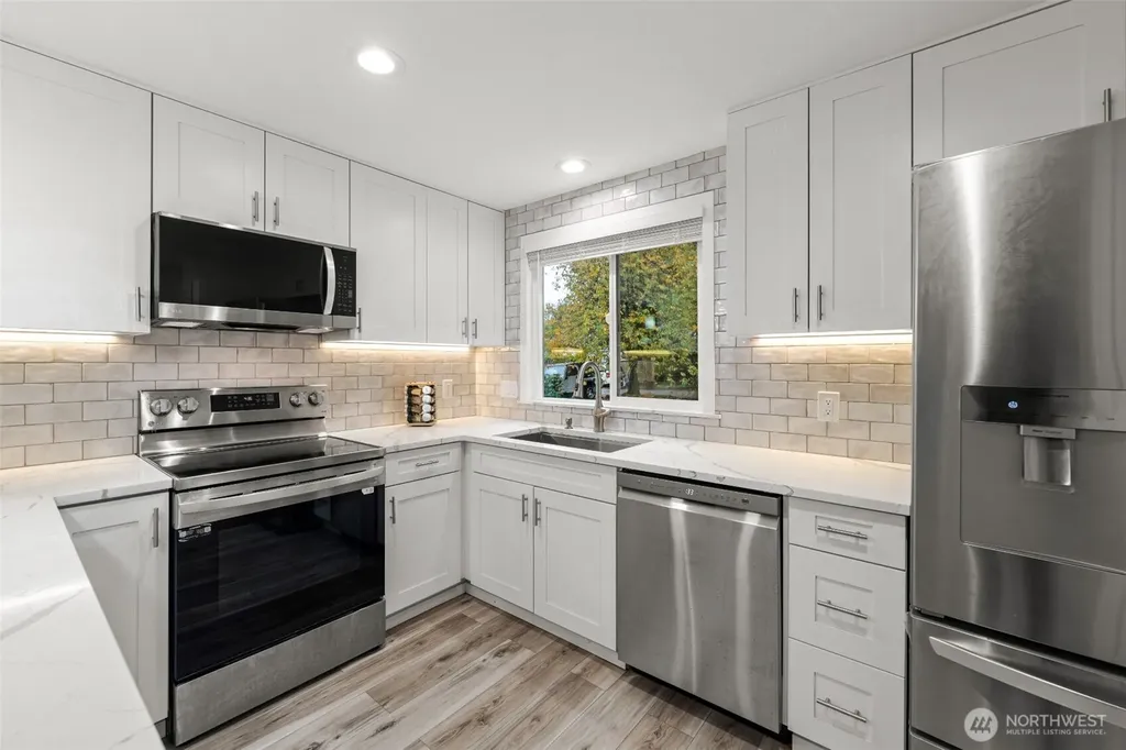 13324 NE 138th Place Kirkland WA 98034