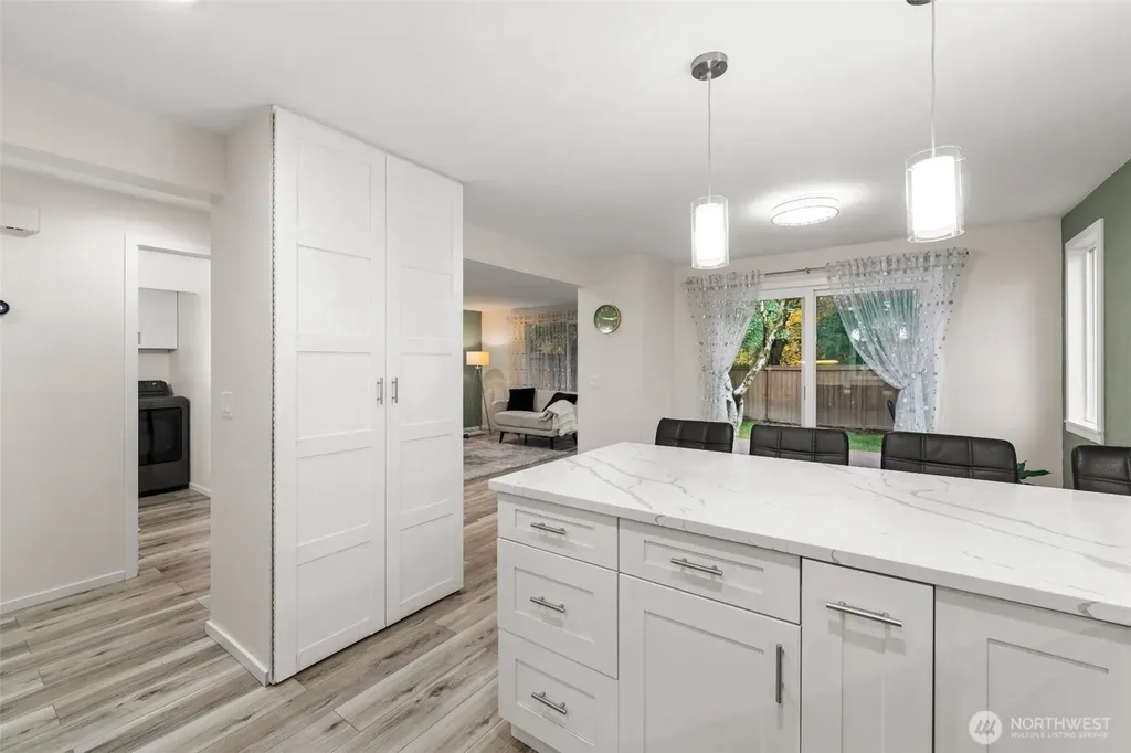 13324 NE 138th Place Kirkland WA 98034
