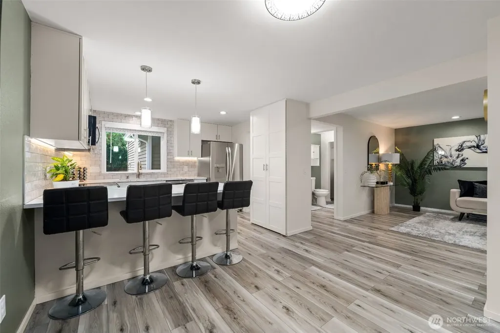 13324 NE 138th Place Kirkland WA 98034