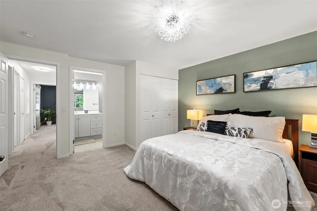 13324 NE 138th Place Kirkland WA 98034