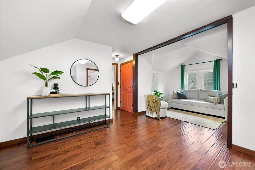 905 E Maple Street Bellingham WA 98225
