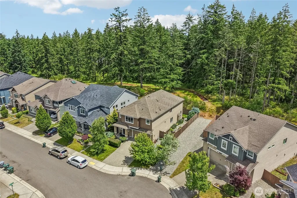 19119 106th Avenue Ct E Puyallup WA 98374
