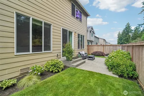 19119 106th Avenue Ct E Puyallup WA 98374