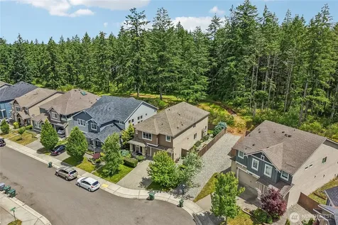 19119 106th Avenue Ct E Puyallup WA 98374