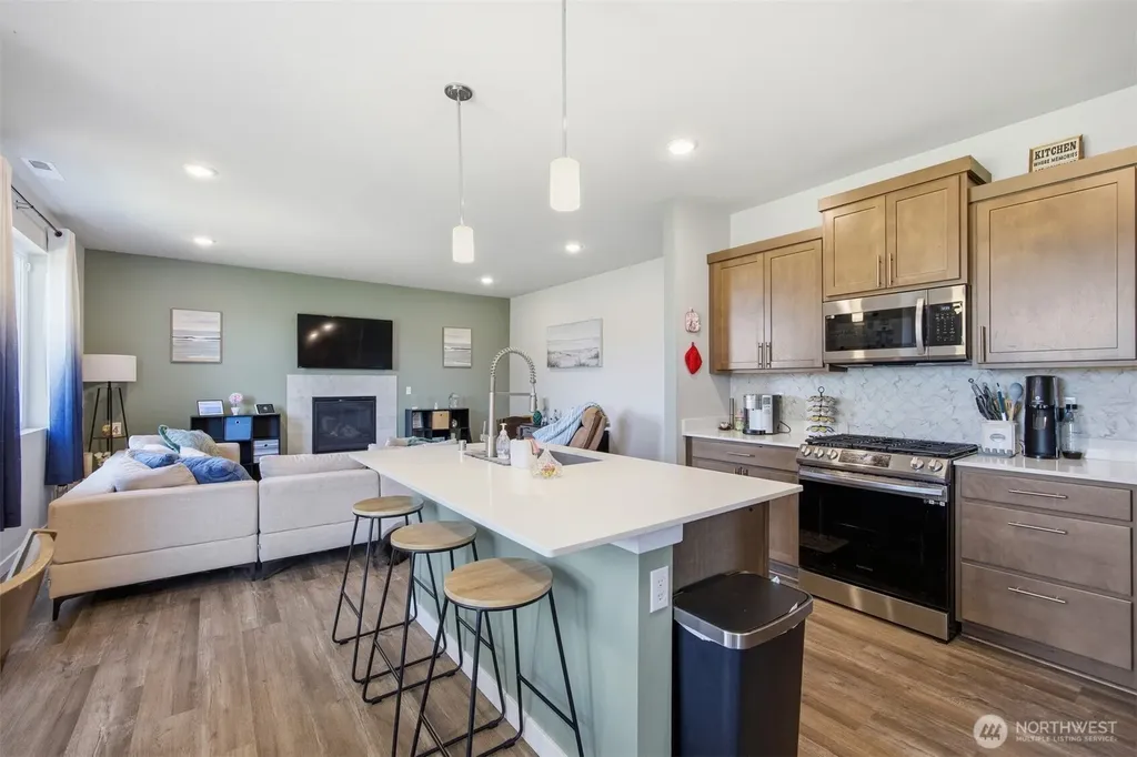 4508 Eddie Lane Blaine WA 98230