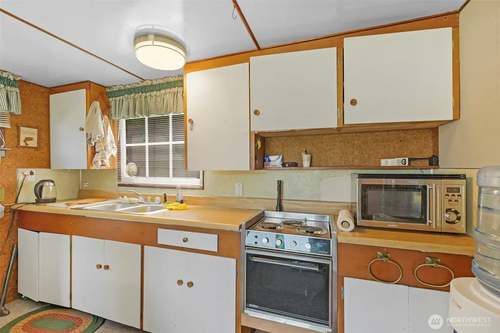32893 S Shore Drive Mount Vernon WA 98274