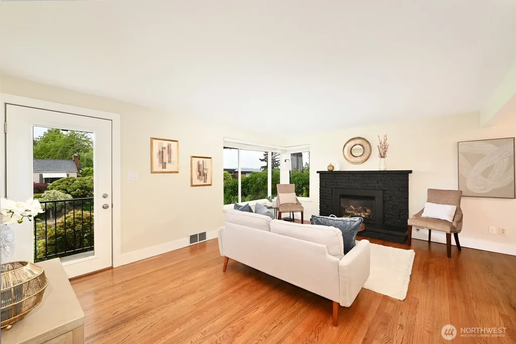 5109 S Angeline Street Seattle WA 98118