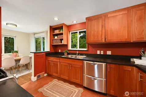 5109 S Angeline Street Seattle WA 98118