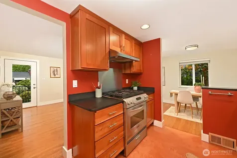 5109 S Angeline Street Seattle WA 98118