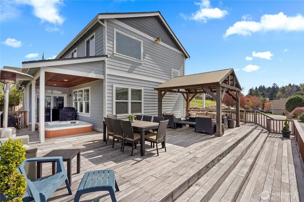 2010 26th Place SE Puyallup WA 98372