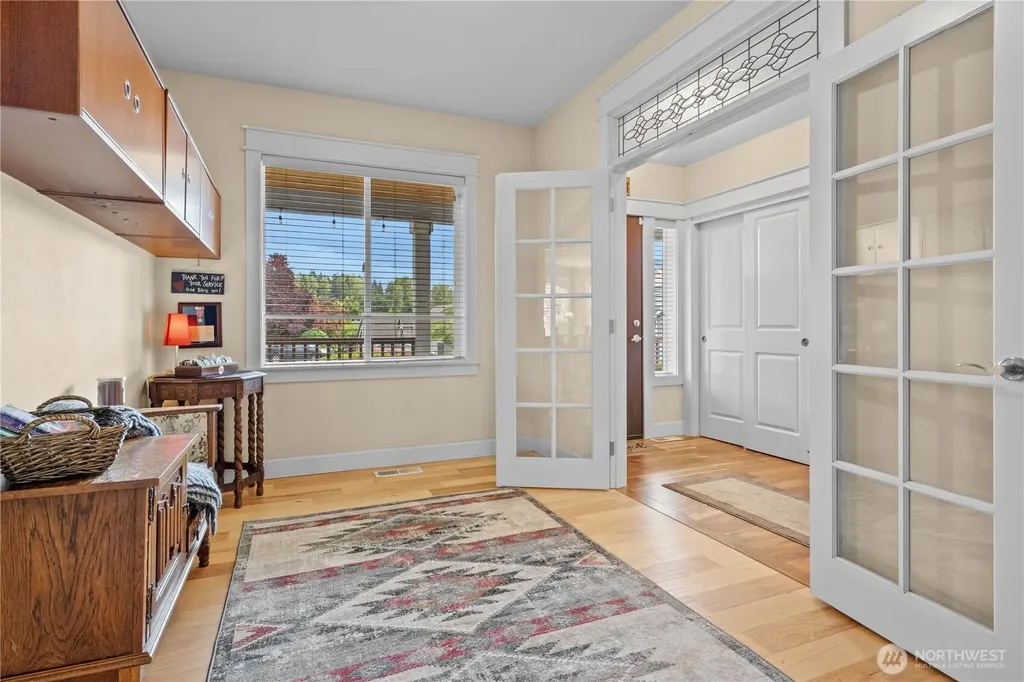 2010 26th Place SE Puyallup WA 98372