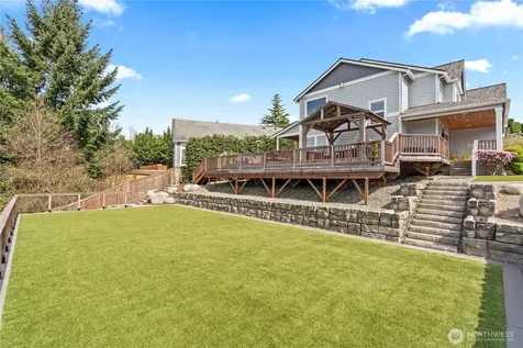 2010 26th Place SE Puyallup WA 98372