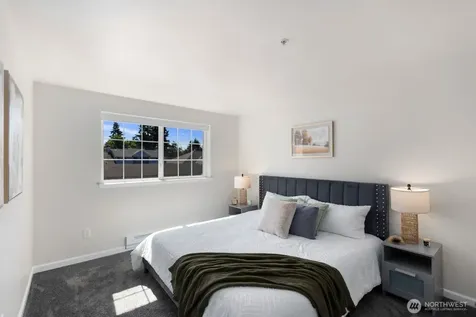 23333 Cedar Way Mountlake Terrace WA 98043