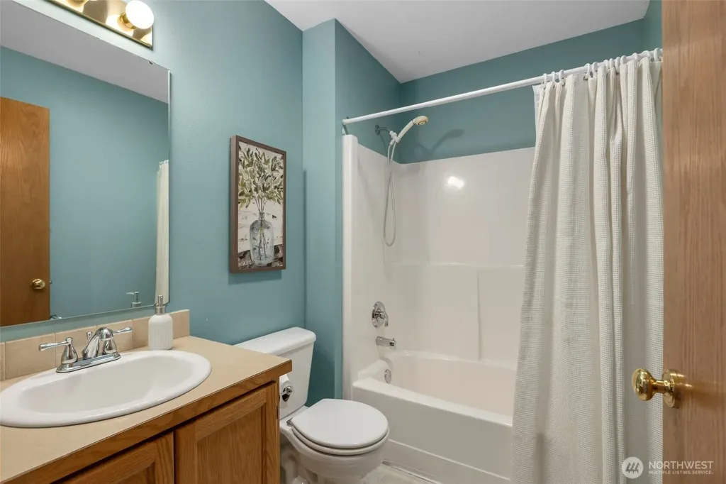1114 138th Street NW Gig Harbor WA 98332