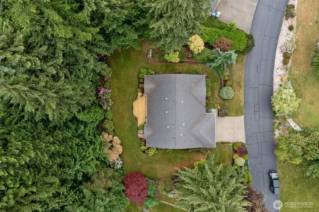1114 138th Street NW Gig Harbor WA 98332
