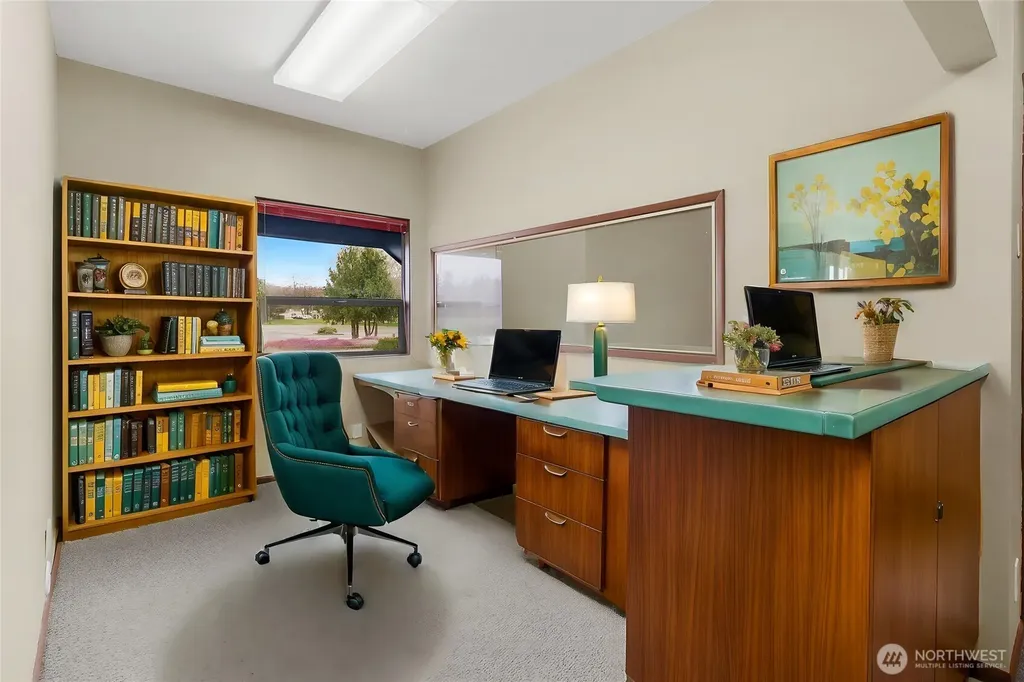 10212 Collins Road Sedro Woolley WA 98284