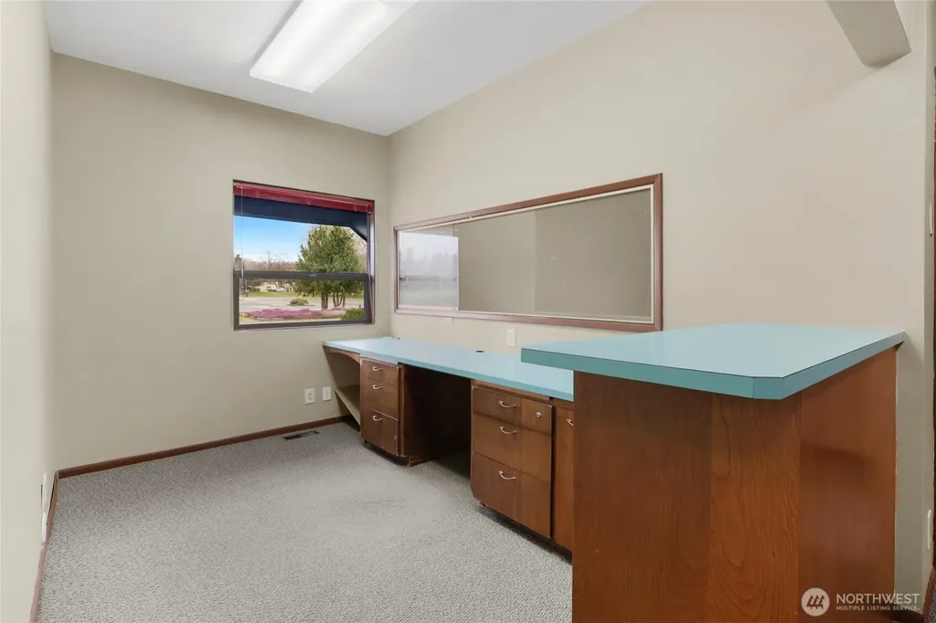 10212 Collins Road Sedro Woolley WA 98284