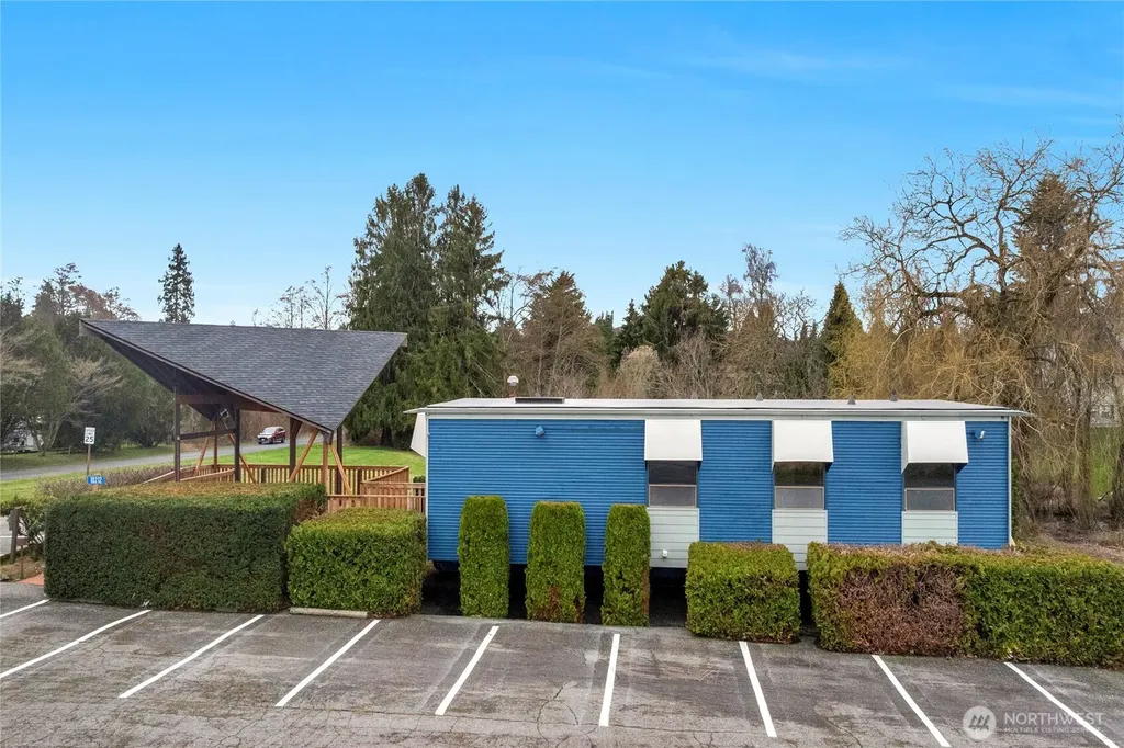 10212 Collins Road Sedro Woolley WA 98284