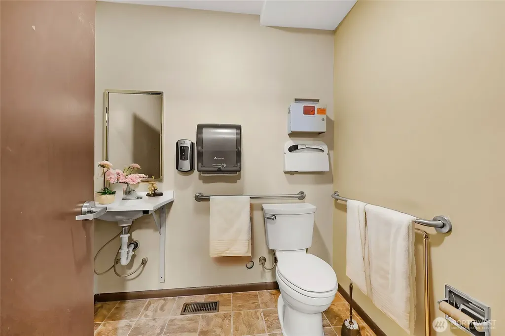 10212 Collins Road Sedro Woolley WA 98284