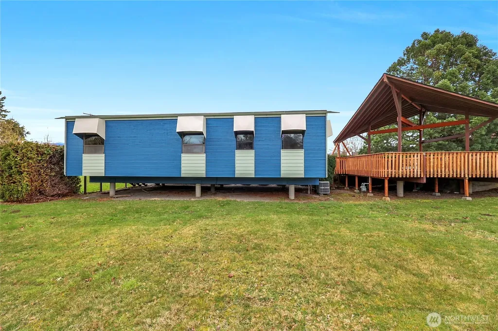 10212 Collins Road Sedro Woolley WA 98284