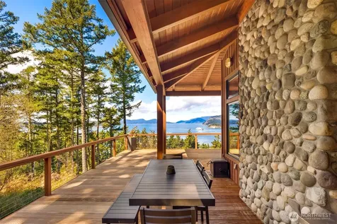 707 NW Thatcher Pass Road Decatur Island WA 98221