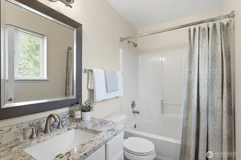 8128 NE 161st Place Kenmore WA 98028