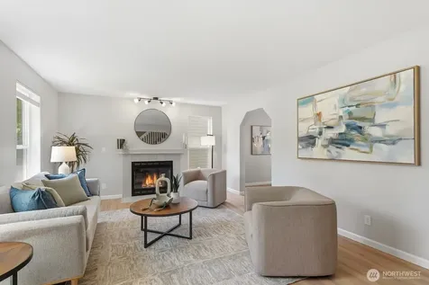 8128 NE 161st Place Kenmore WA 98028
