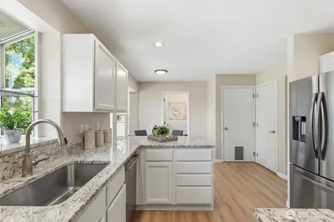 8128 NE 161st Place Kenmore WA 98028